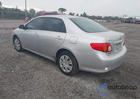 2009 Toyota Corolla Xle z USA, uszkodzony, nr VIN JTDBL40EX99060038